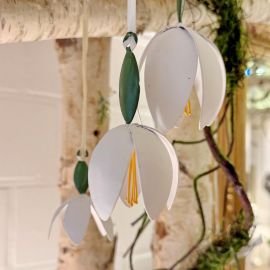 Blumenhänger Teal weiß