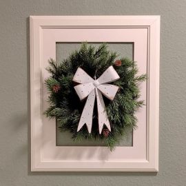 Dekoschleife weiß mit roten Punkten