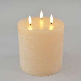 LED-Kerze beige mit 3 Dochten