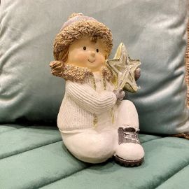 Wintermädchen mit Stern