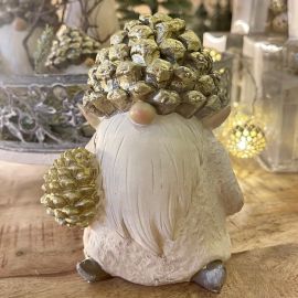 Zapfenwichtel Lilian