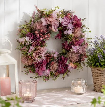 Dekokranz „Violetter Rosenflair“