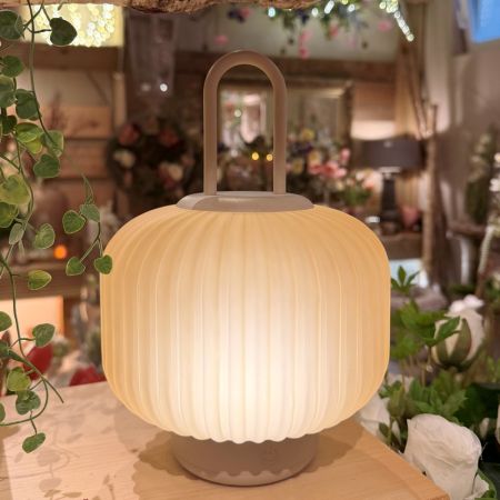 Glaslaterne sand USB wiederaufladbar