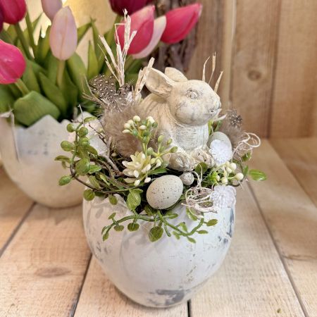 Ostergesteck mit Hase