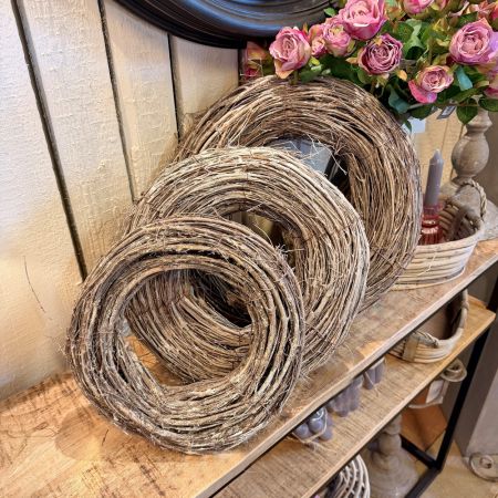 Rattankranz Willow braun gekälkt