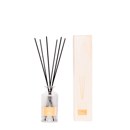 Tea Infusion by AMONDINI