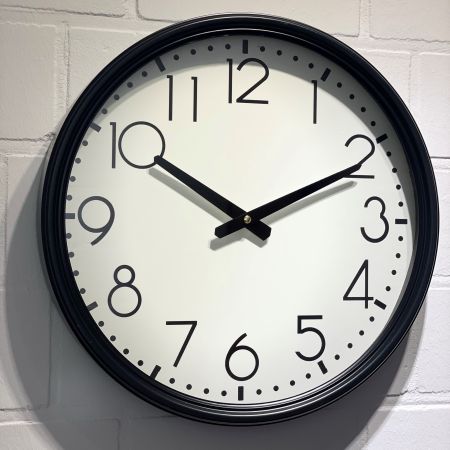 Wanduhr 'Sobre'