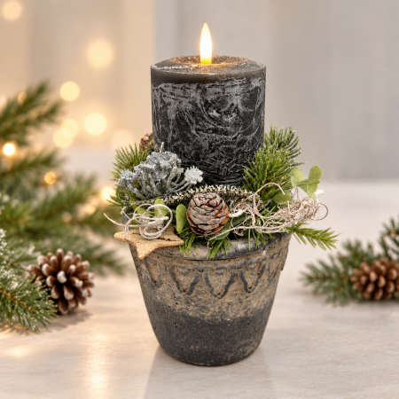 Weihnachtsgesteck 'Winterzauber' mit schwarzer LED Kerze