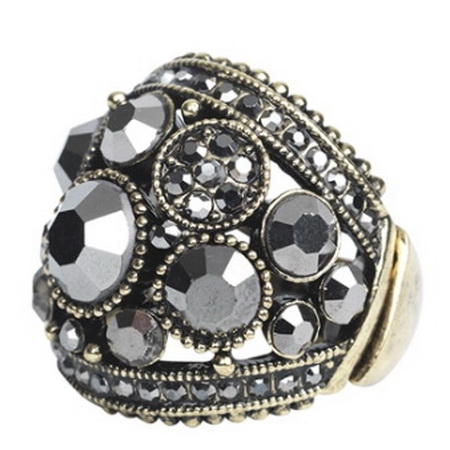 the Moshi 'Elize hematite'  Ring 